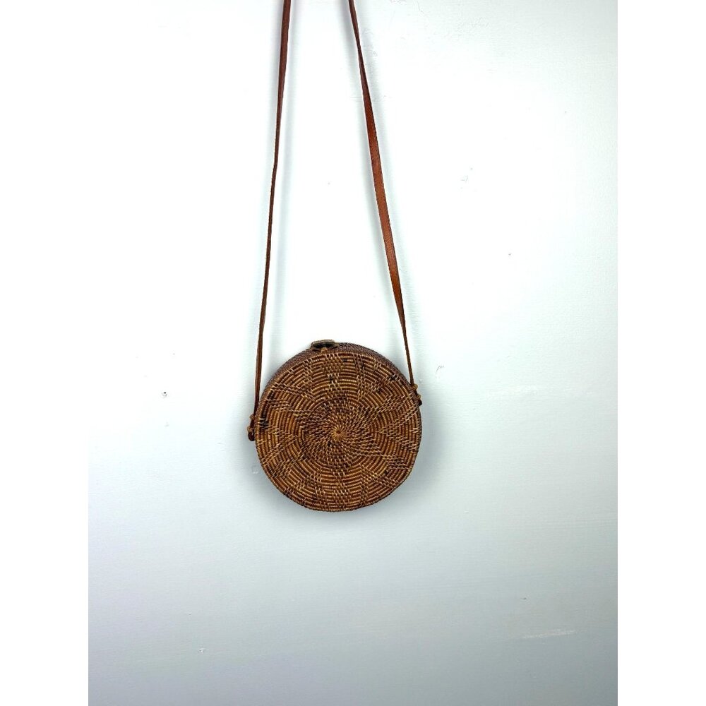 Vintage Handmade Round Boho Wicker Rattan Leather Basket Crossbody Purse - Picture 3 of 7